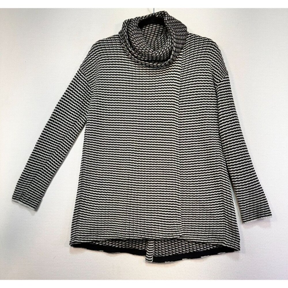 Cabi Womens Turtleneck Knit Sweater Size S Black & White Striped Split Front